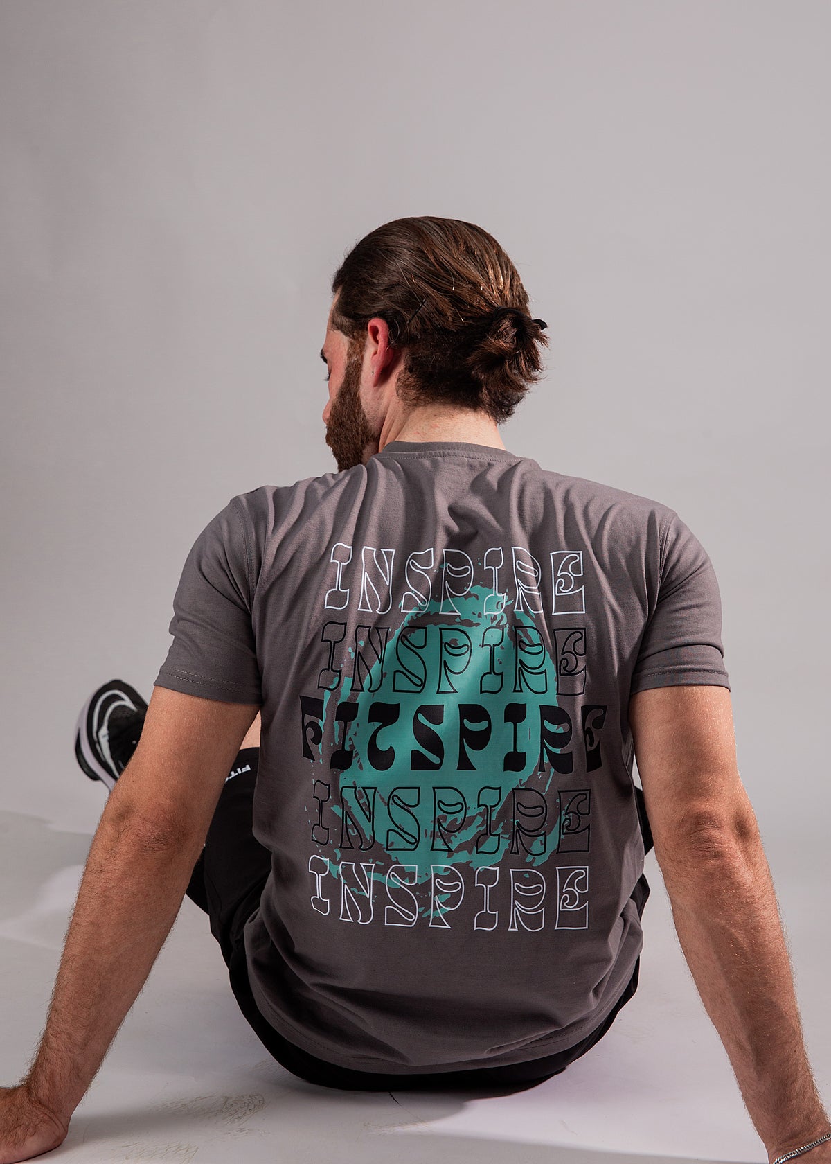 Inspire Wave Tee - Grey